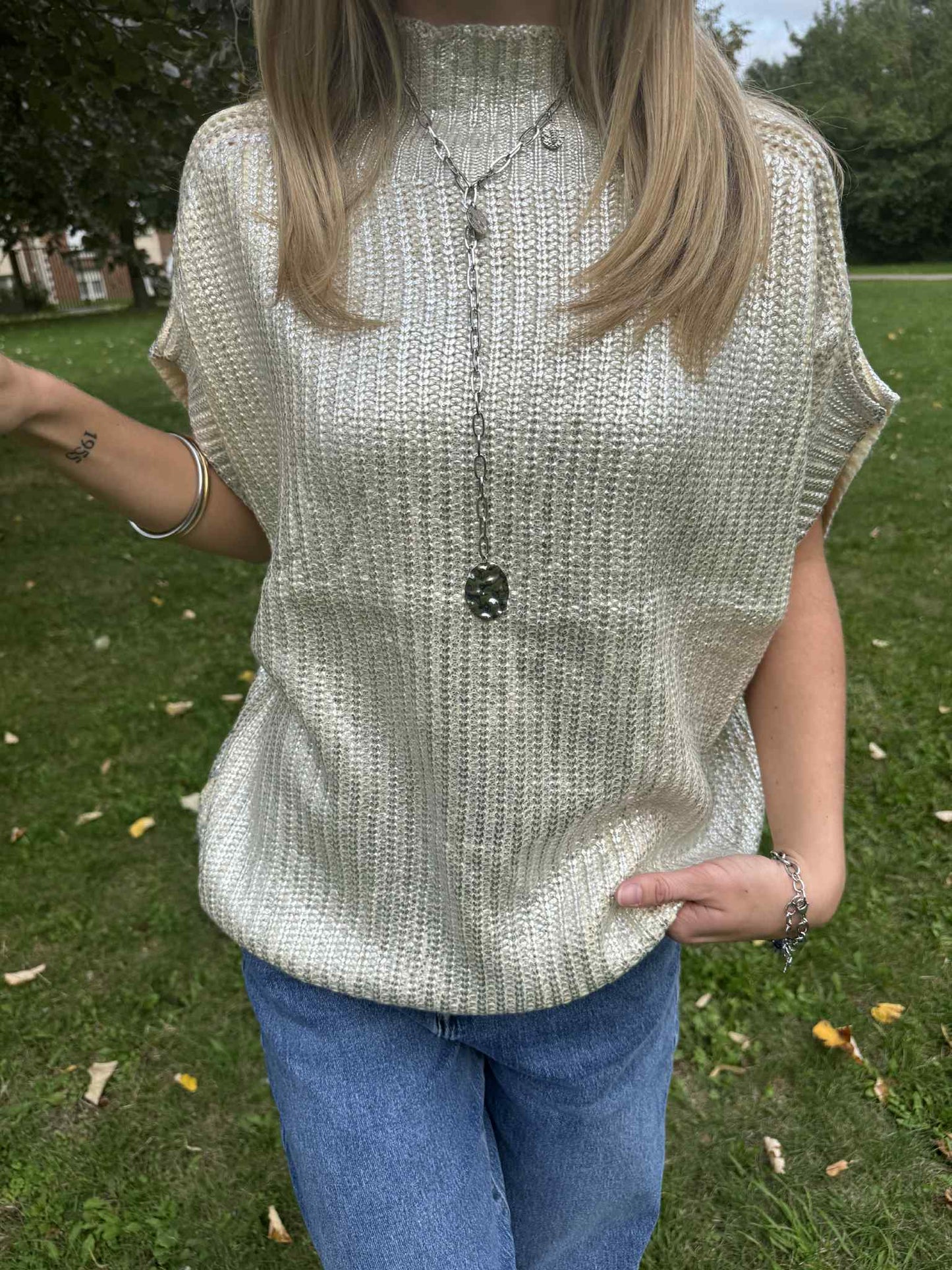 Pull Agathe