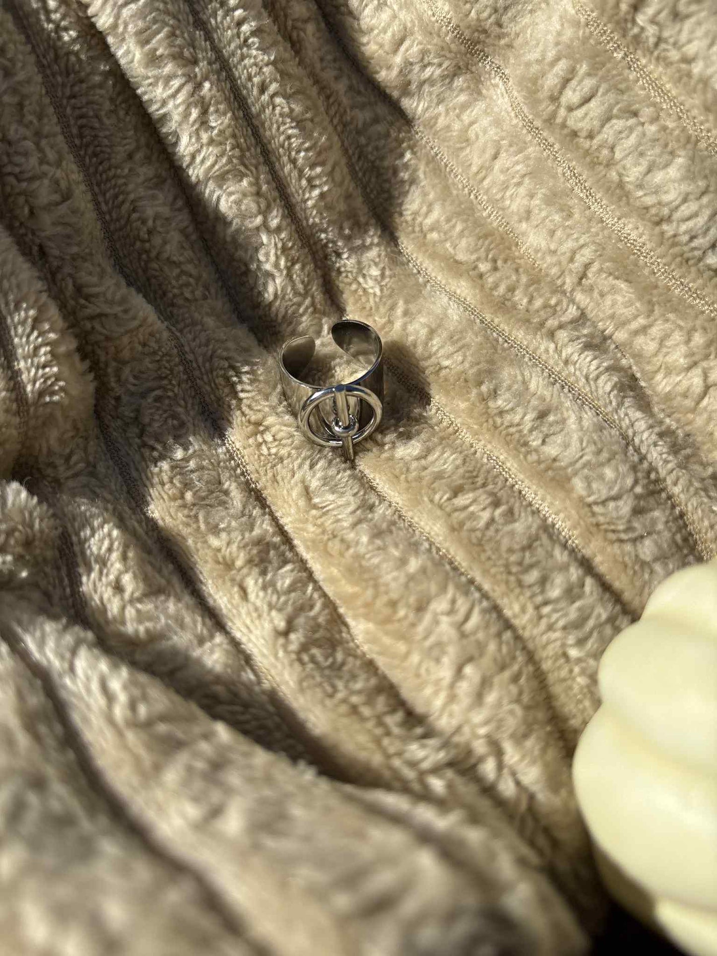 Bague Divin