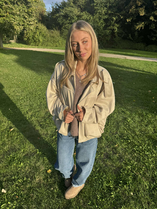 La veste tendance en Beige !